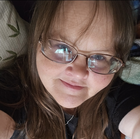 Meet your Posher, Marie - Picture 1 of 2